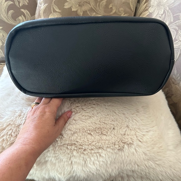 Black Leather Women's Bag - Picture 3 of 13